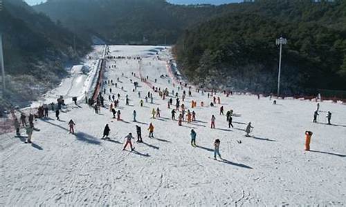 九宫山滑雪自驾游攻略_九宫山滑雪自驾游攻略路线