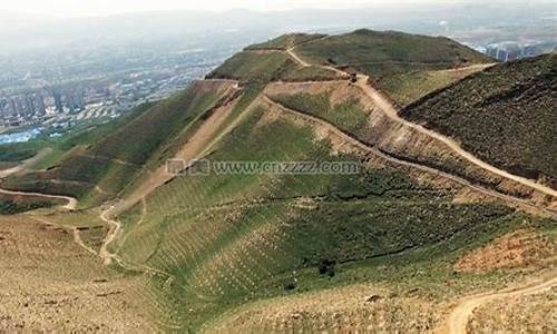 乌鲁木齐雅玛克山旅游风景区_乌鲁木齐市雅玛里克山