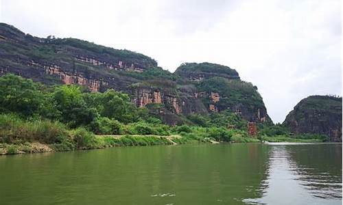 龙虎山旅游攻略_龙虎山旅游攻略自驾游一日游